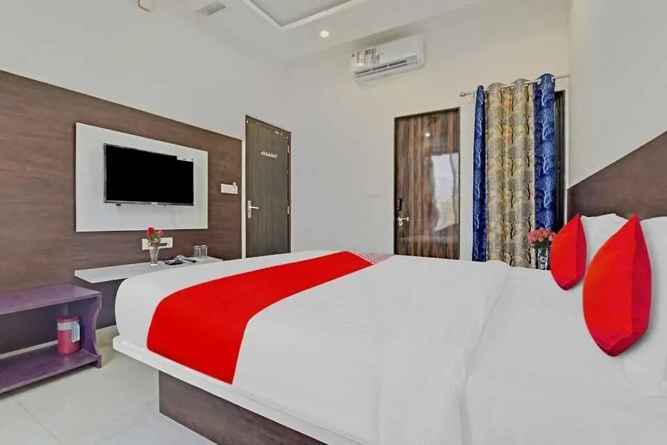 Collection O 83988 Hotel Clear Sky Udaipur